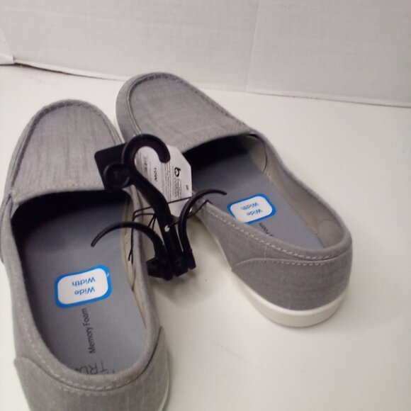 Time And Tru Moc Toe Surf Sneakers Women 10W 10 Wide Slide On Gray - Picture 10 of 14